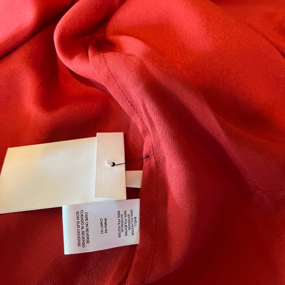 Calvin Klein Red Button Up Top with Rollup Sleeves Women’s Size:Medium NWOT - Picture 6 of 6